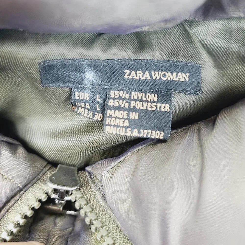Zara Women's Radiation‎ Green Mock Neck Goose Down Winter Puffer Jacket Size L
